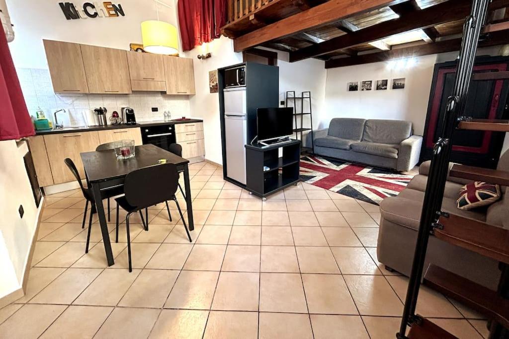 Apartament Grazioso Loft A 5 Minuti Dal Centro Di Torino Zewnętrze zdjęcie